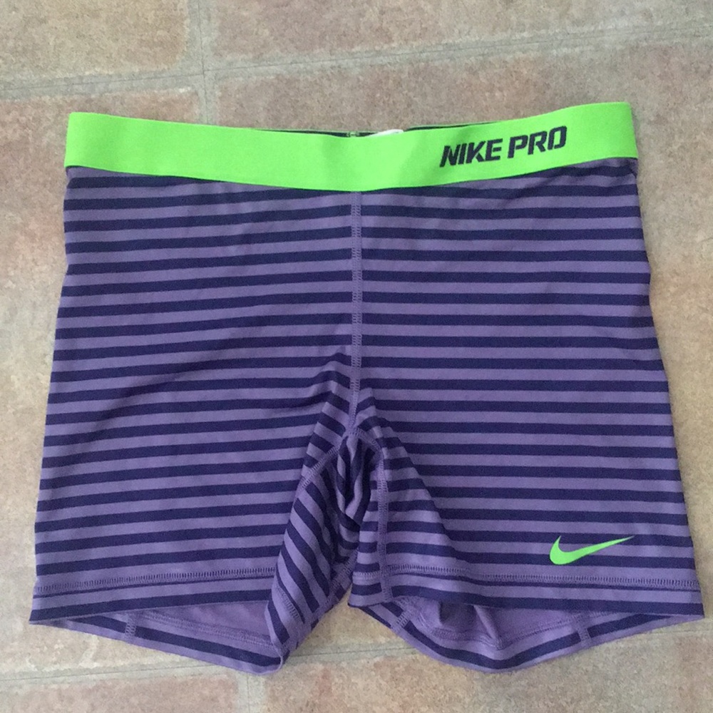 Nike spandex